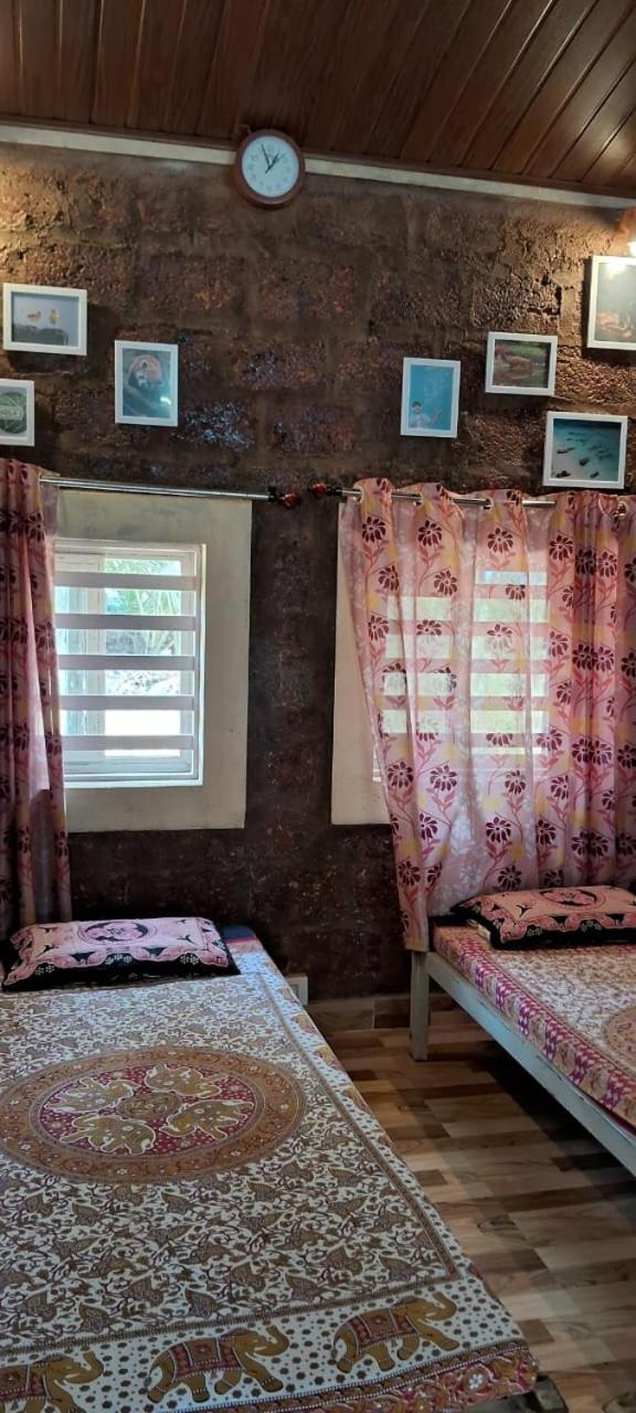 Riverstone Riverfront Stay Gokarna  Zimmer foto