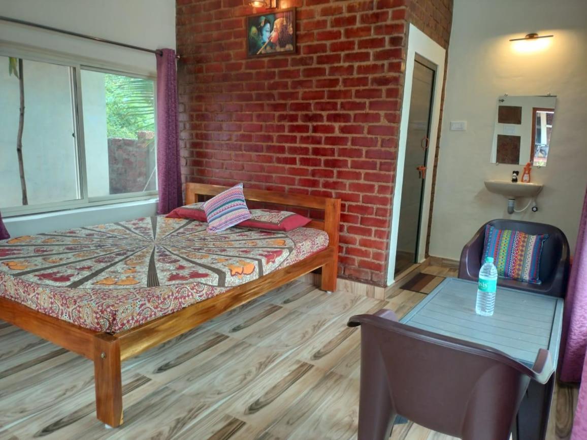 Riverstone Riverfront Stay Gokarna  Zimmer foto