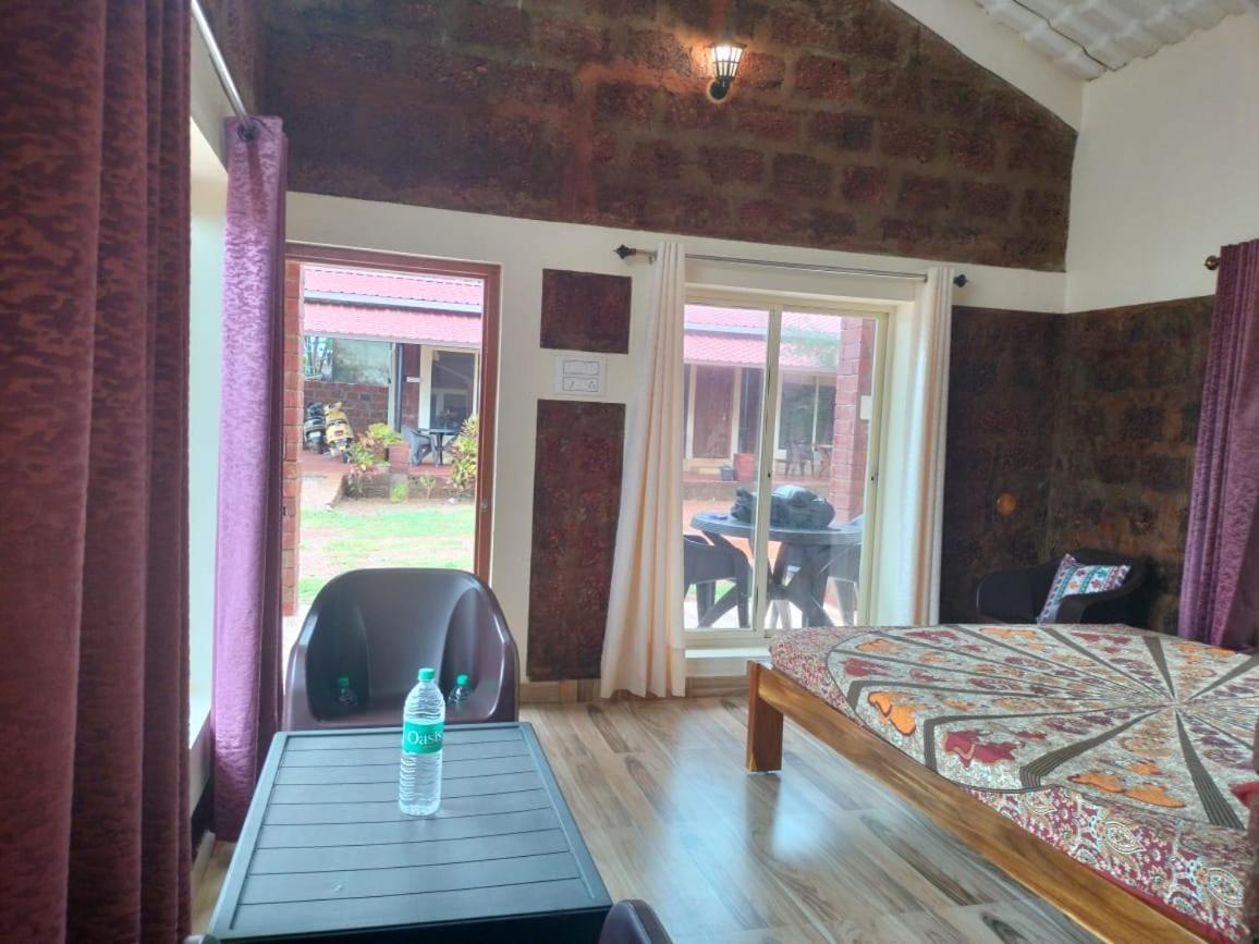Riverstone Riverfront Stay Gokarna  Zimmer foto